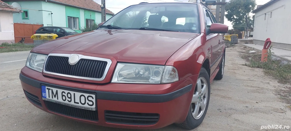 Vand schimb cu AUR Skoda Octavia 1.8 Turbo  GPL