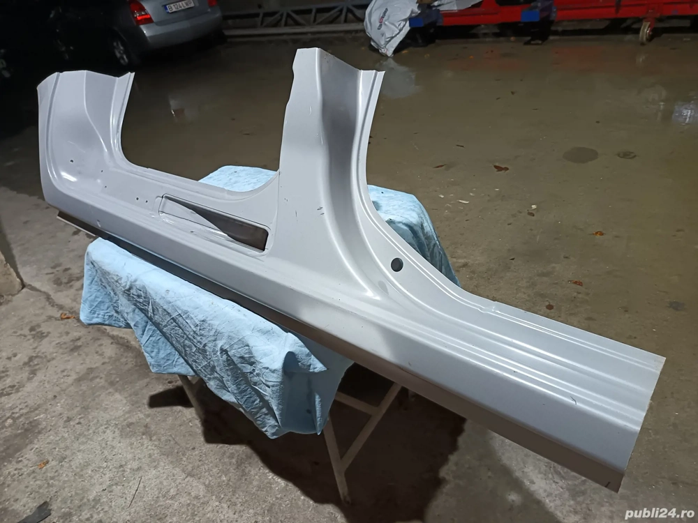 Prag dreapta Dacia Dokker original nou