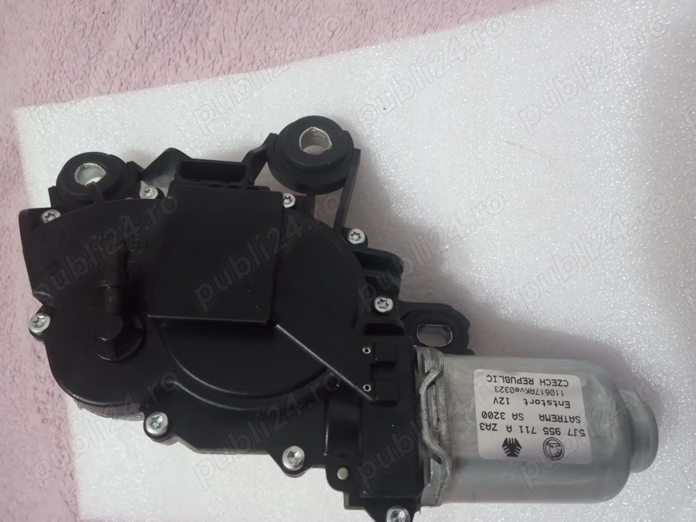 Motor +brat ștergător spate Skoda Fabia 2012