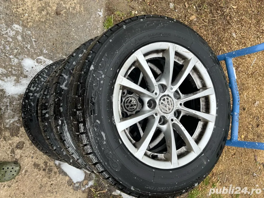 Jante aliaj cu cauciucuri 205/65/R16C