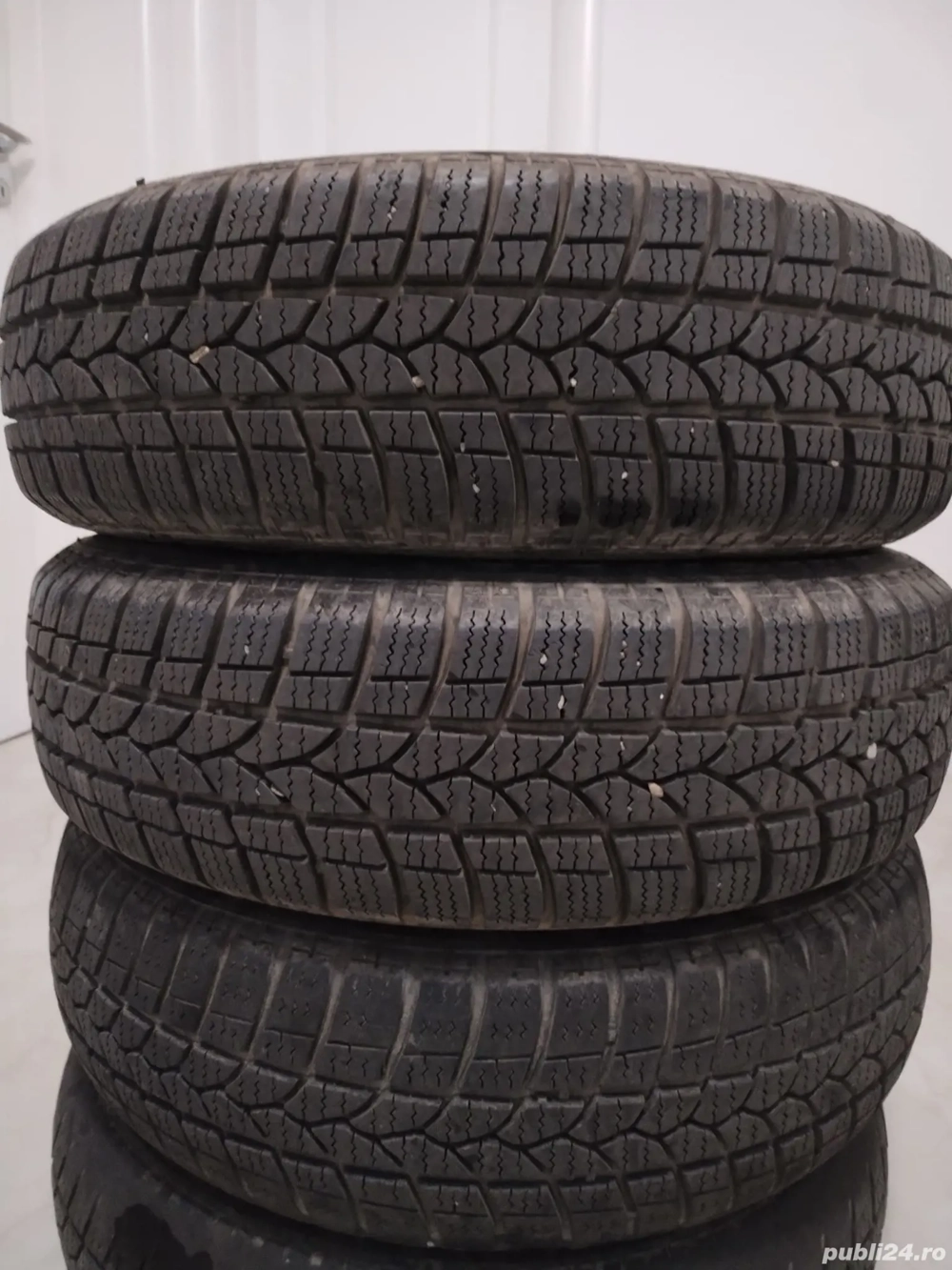 Anvelope de iarna 165-70r14