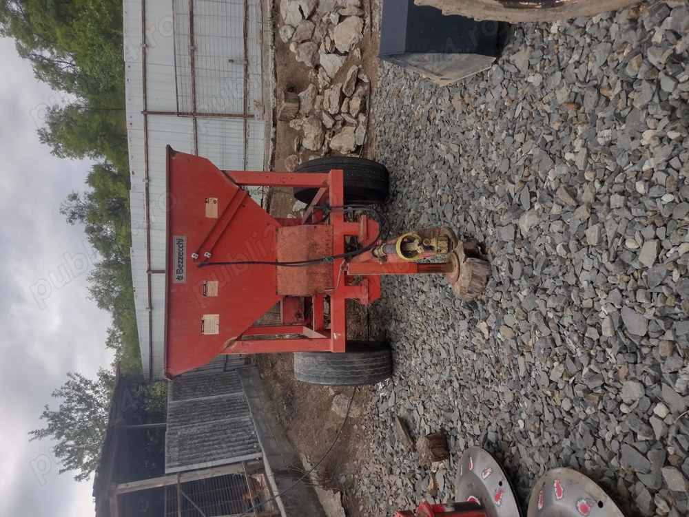 MIG - Echipament de împrăștiat îngrășăminte și amendamente 