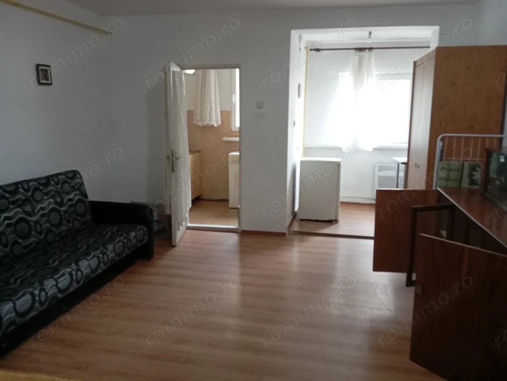 Garsonieră confort 1, Târgu-Jiu, zona Grivița
