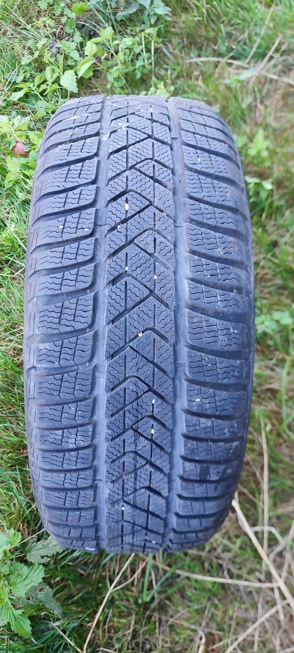 225 40 19 PIRELLI 