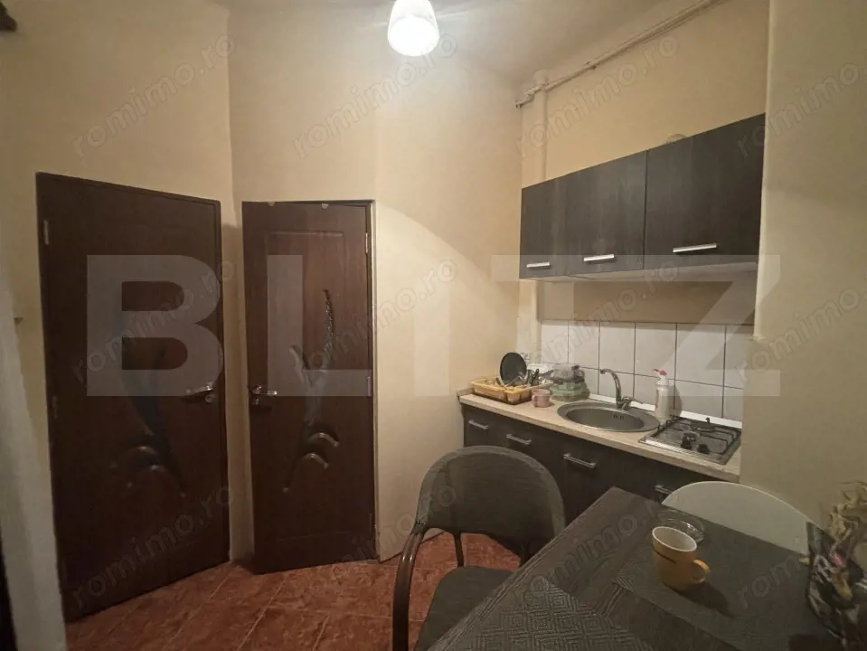 Apartament de vanzare, 76.40 mp, zona Central