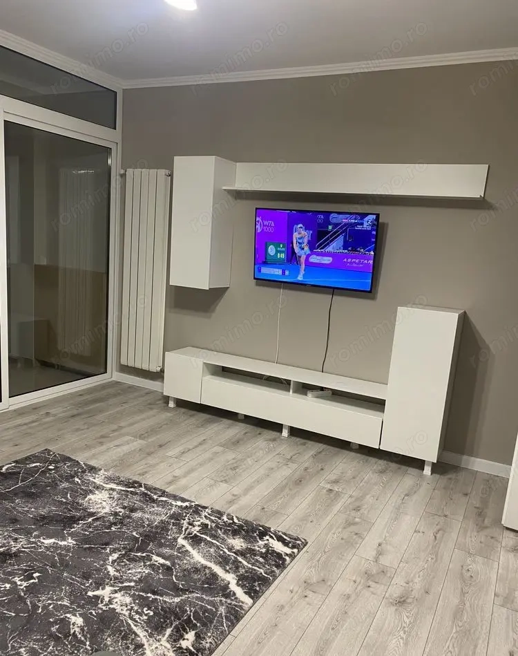 Garsoniera zona Berceni 