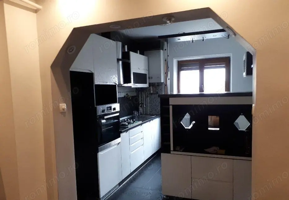 Garsoniera zona Ozana