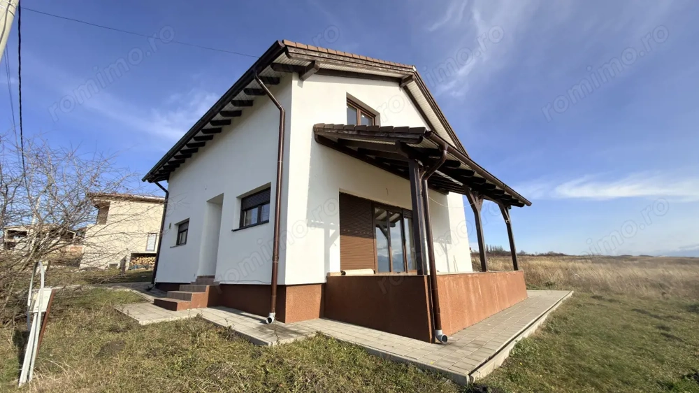 Casa 5 camere + teren 372mp cartier Bavaria