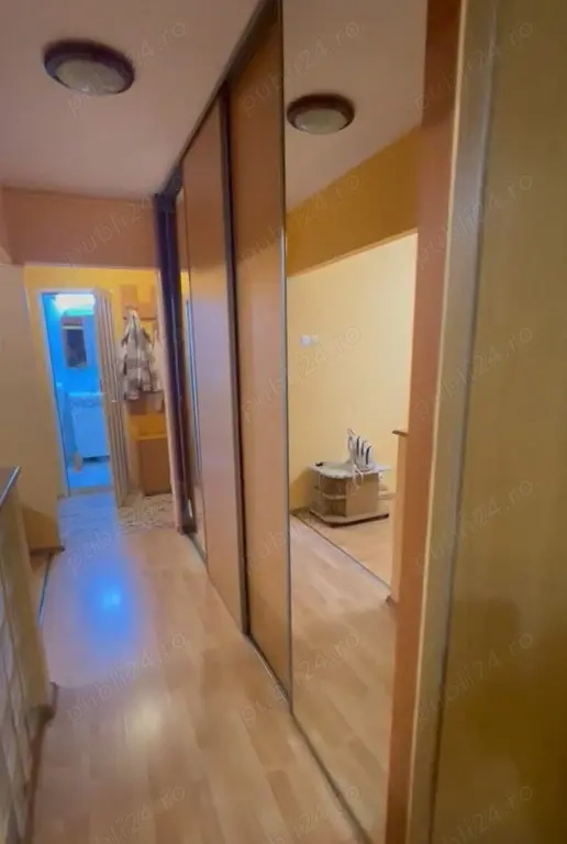 Vând URGENT cu cash   75.000  