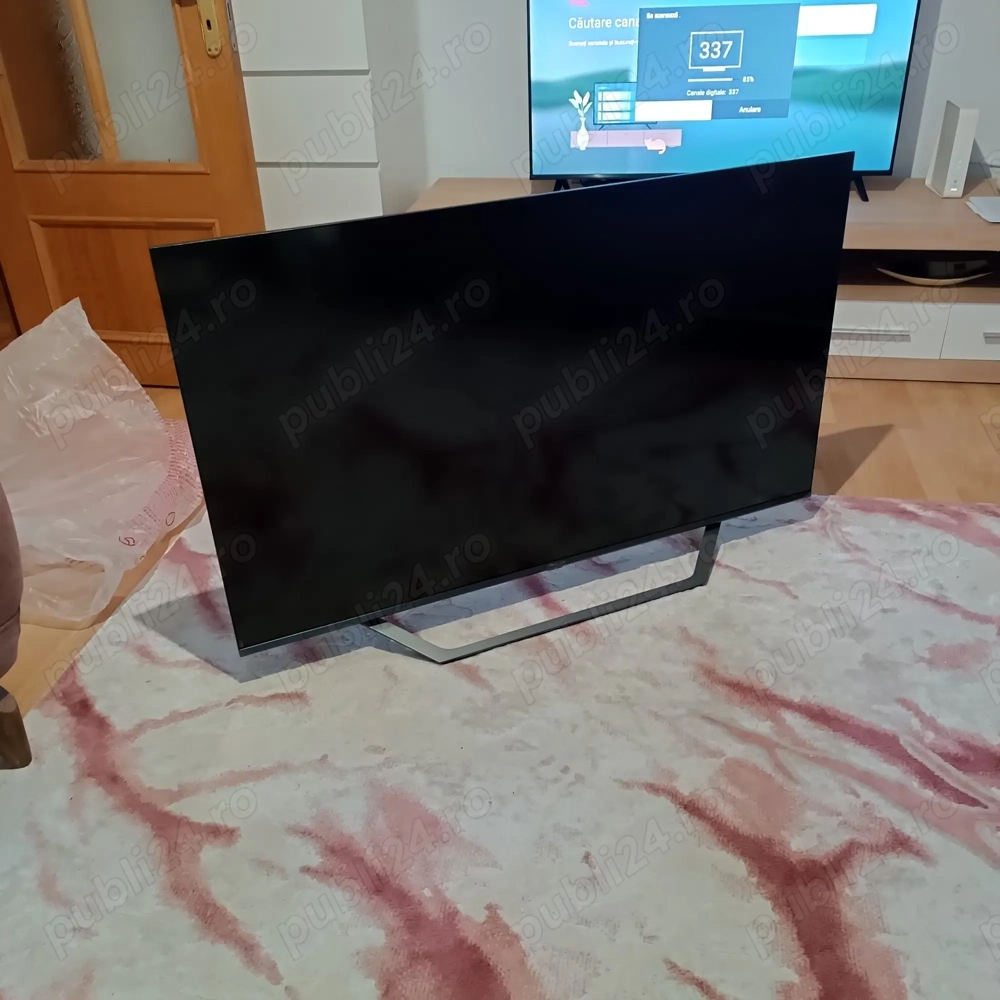 Televizor Hisense defect ecran