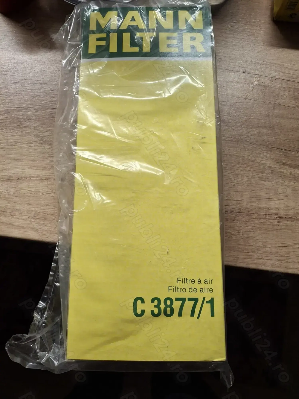 Vând filtre auto noi