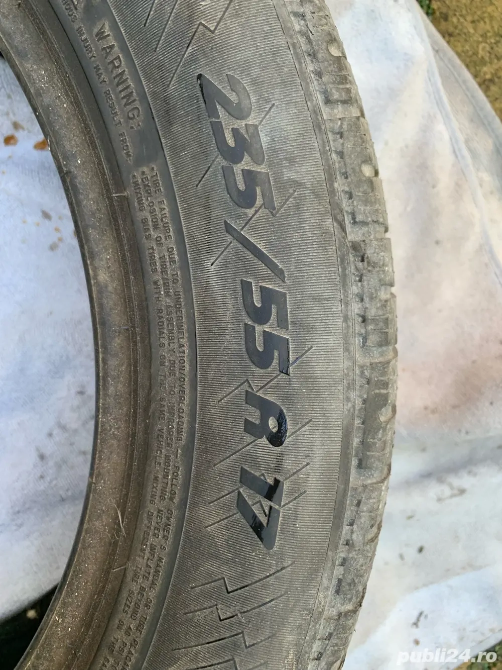 Vind 2 anvelope 235/55 R17 Michelin