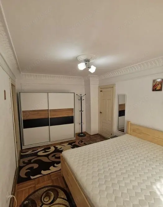 Garsoniera de inchiriat zona Panduri