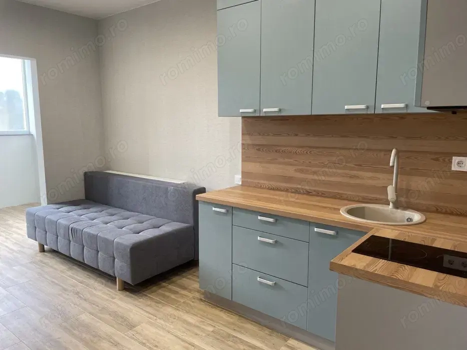 Garsoniera de vanzare zona Panduri