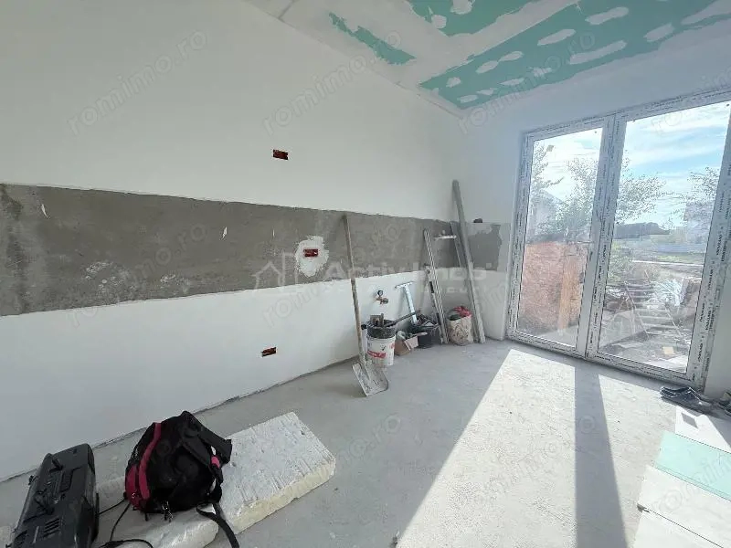 Vanzare -  Casa  - Vila - Prelungirea Ghencea - Dantelei - teren 245mp -215000E -  Comision 0!