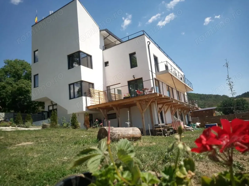 Pensiune - Oportunitate Premium de Investiție Turistică Alexandru cel Bun Neamt