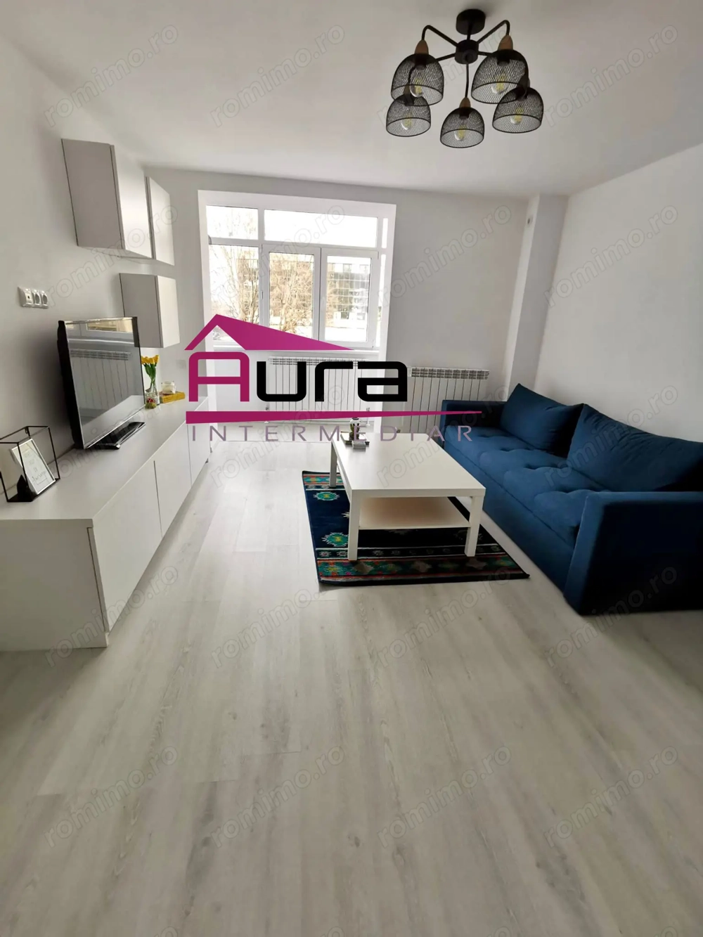 Inchiriez apartament 2 camere zona Str.Isaccei