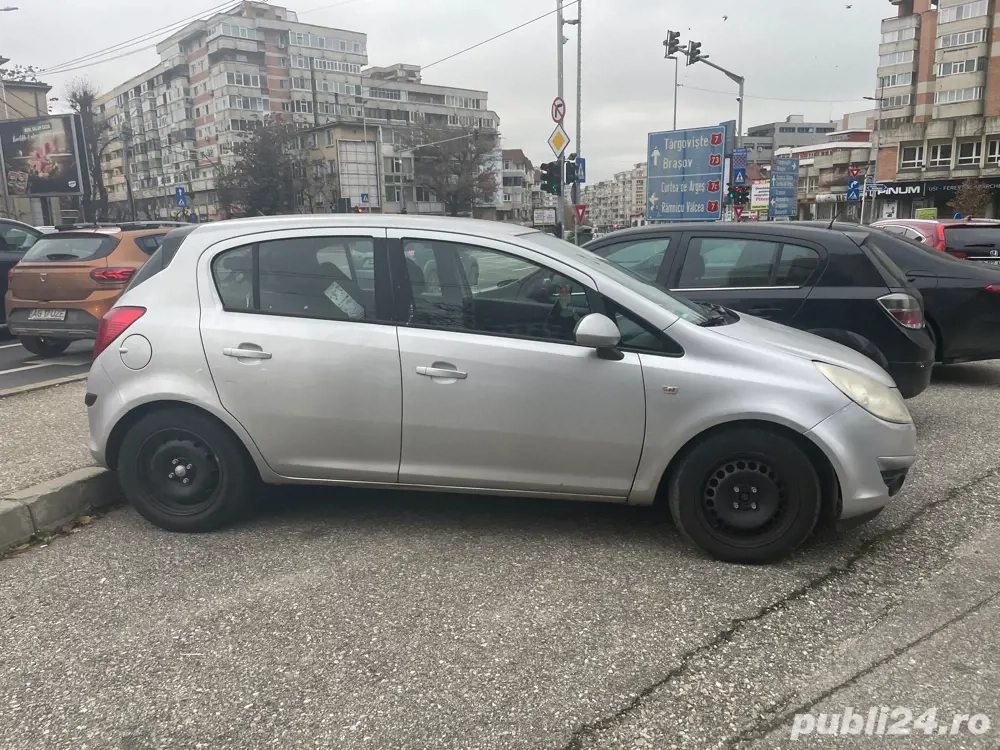 Opel Corsa D 1l 44kw (59cp) benzina 2008 Defect Garnitura Chiulasa ciupita