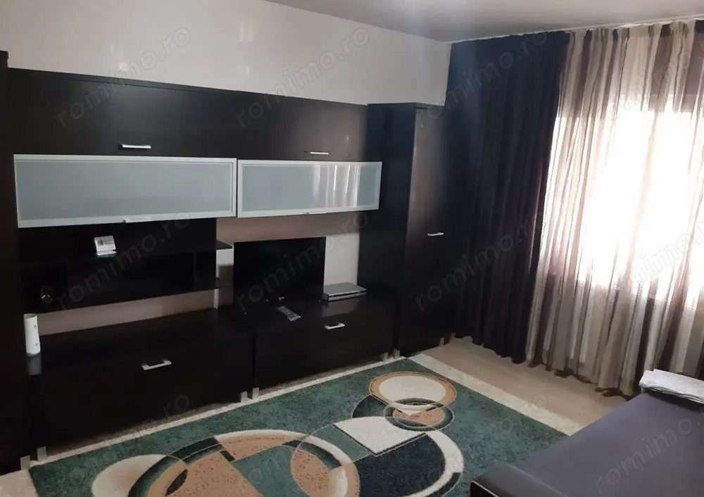 Garsoniera in zona Titan