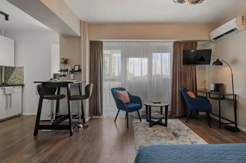 Garsonieră superbă, PiațaVictoriei, mobilat complet, certificat turistic