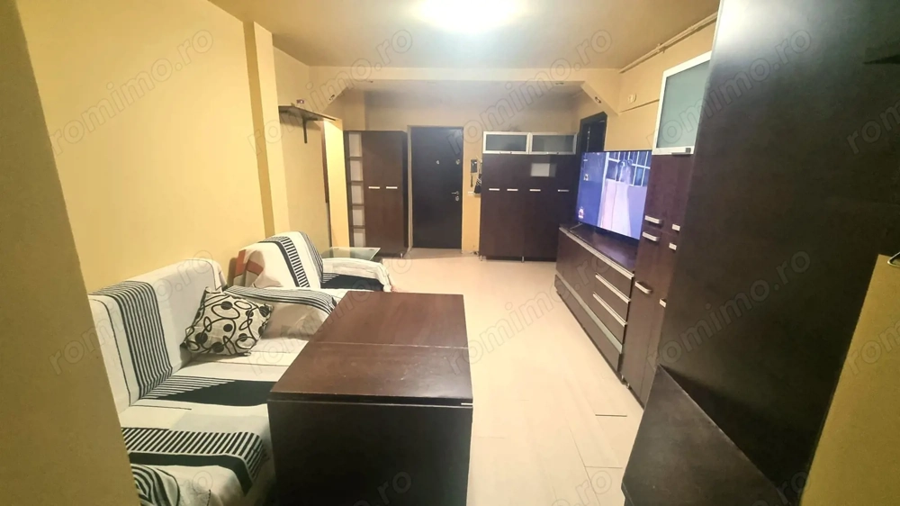 Vanzare Apartament 2 Camere Stradal pe Bd. Mircea Voda