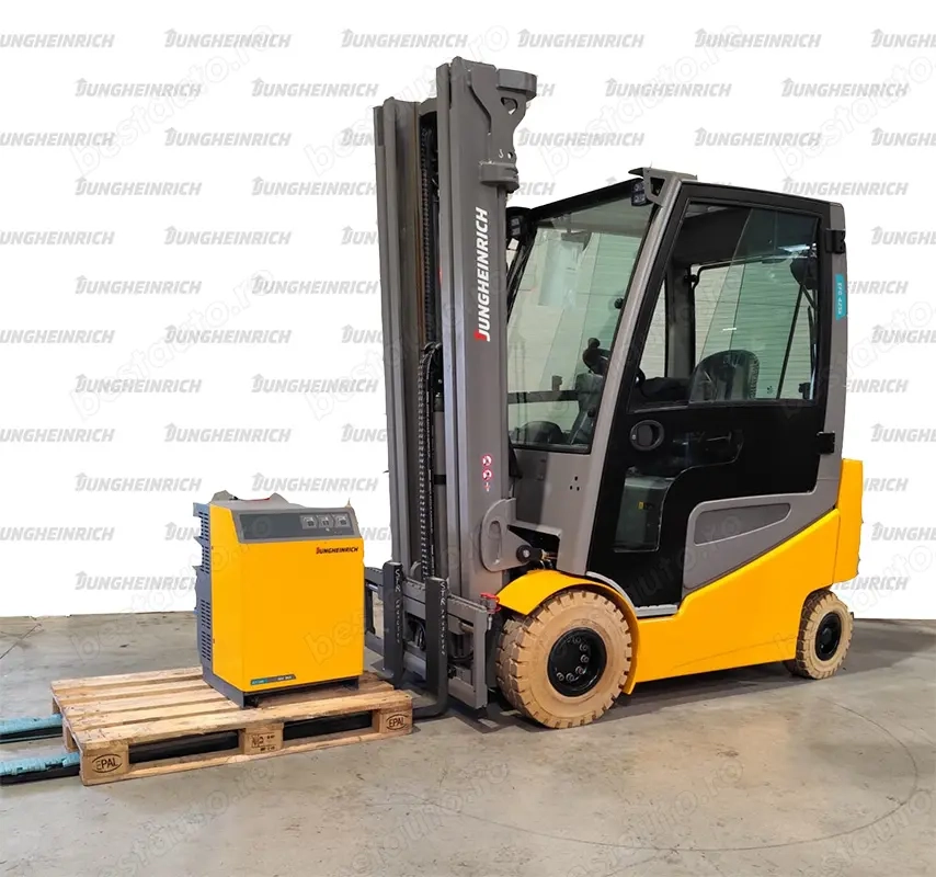 Electrostivuitor Jungheinrich EFG 425k, capacitate 2500 kg, înălțime de ridicare 5500 mm