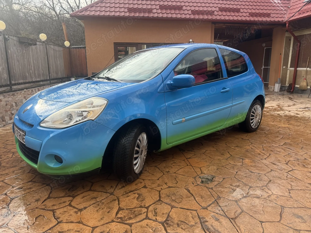 Vând Renault Clio III 1.5 dci euro 5 2013