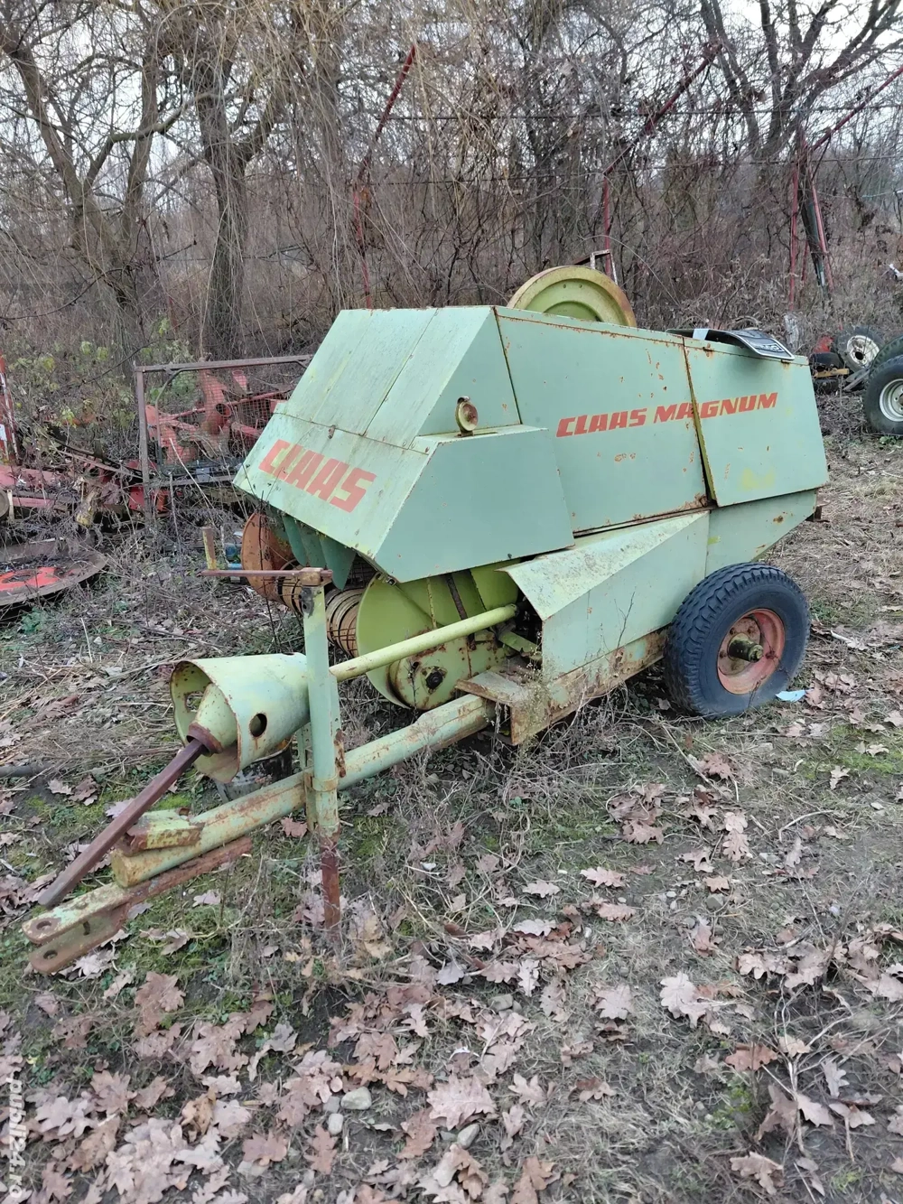 balotiera ,presa baloti claas magnum