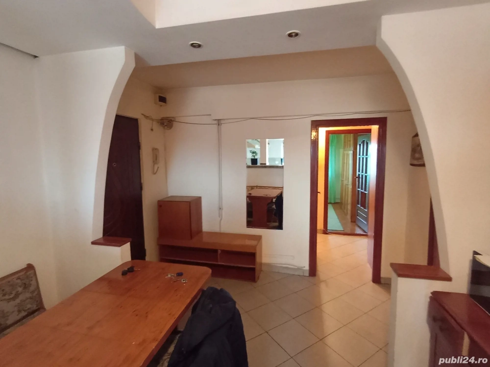 Ap 3 cam, decomandat, 2 bai, Lunei