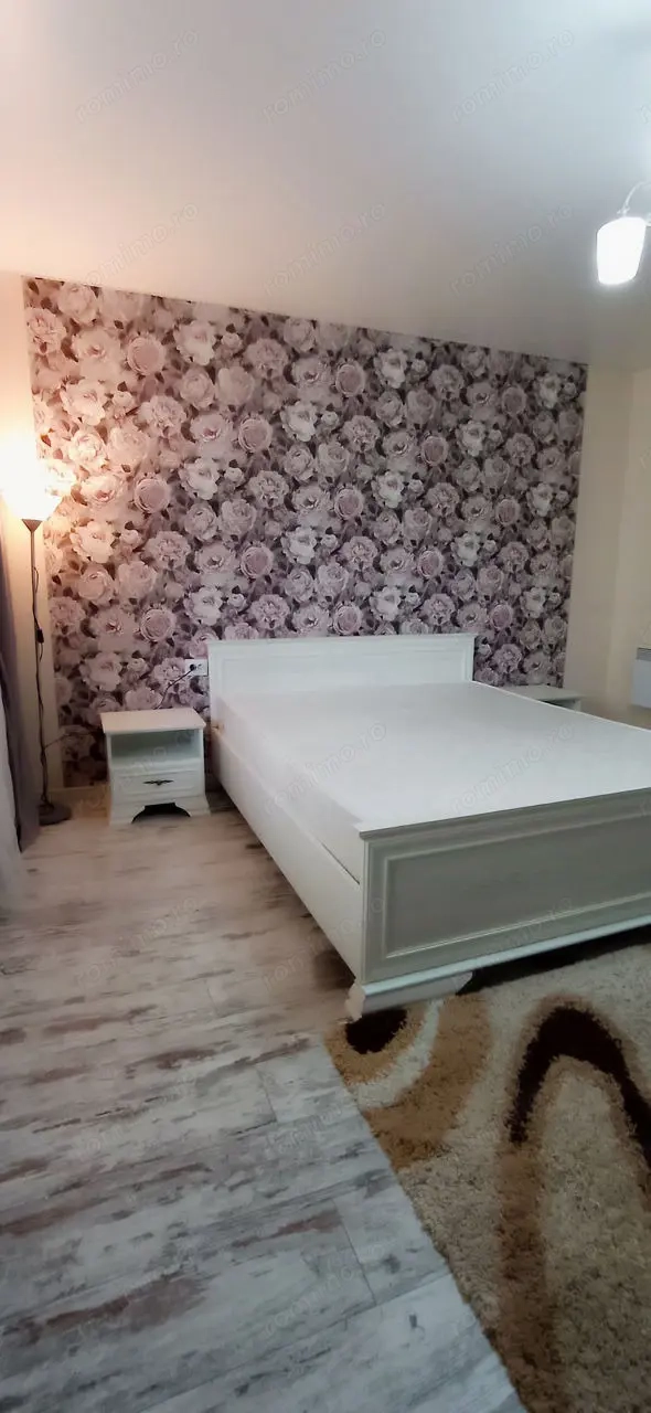 De vanzare apartament cu 2 camere in zona Buziasului