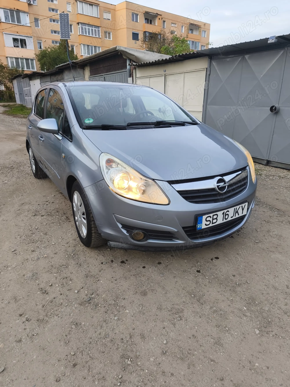 Opel Corsa D 2008 1.2 benzina