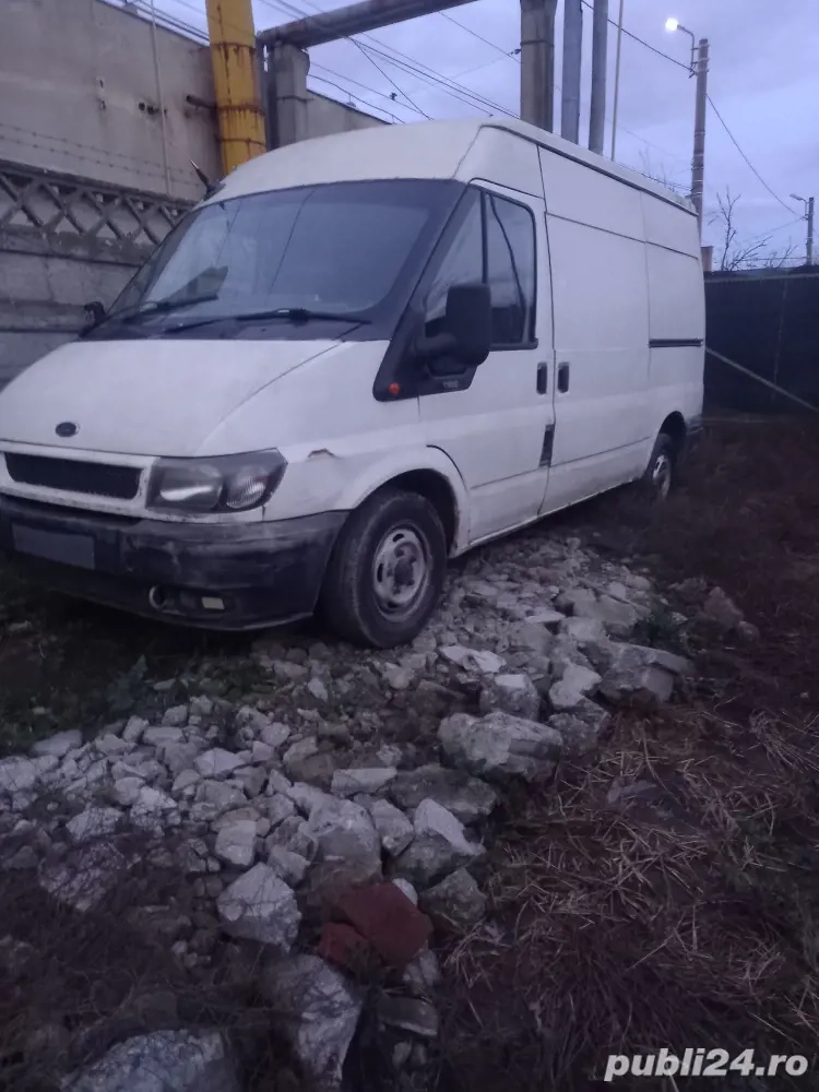 Dezmembrez Ford Tranzit 2002