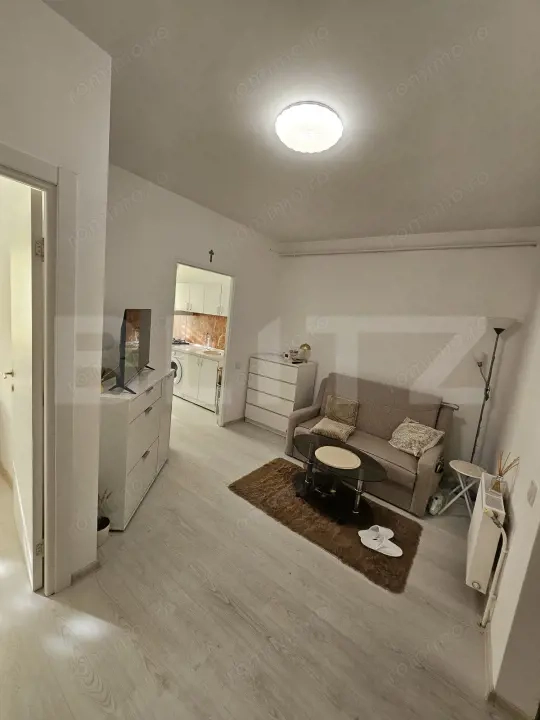 Apartament decomandat cu 2 camere, 41 mp utili, parcare inclusa, zona Terra