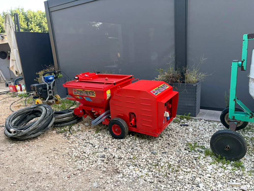 Pompa de tencuit masina de tencuit stare excelenta