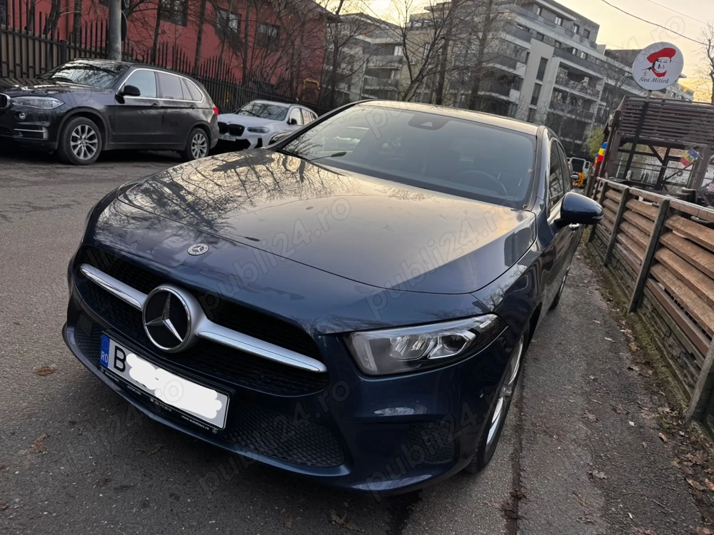 Mercedes Benz A200 Benzina 1.4 an 2022