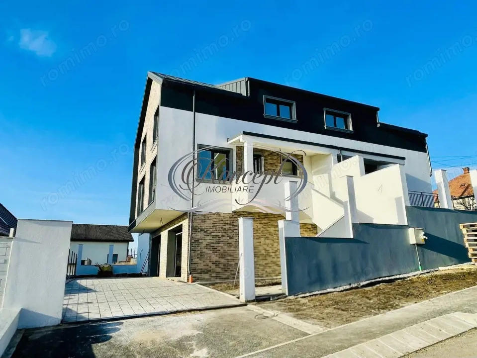 Duplex cu panorama in Dambul Rotund