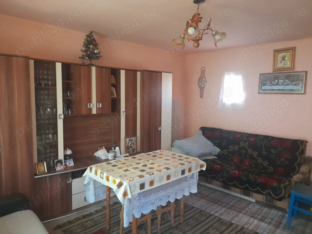 Vând casă Comuna Cucerdea[nr.159)