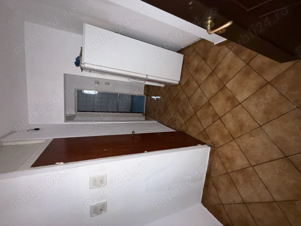 Apartament 2 camere de vanzare