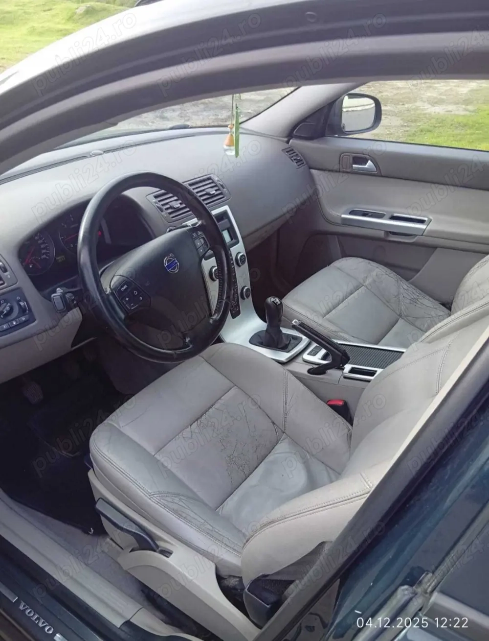 *** Volvo V50 2010 ***