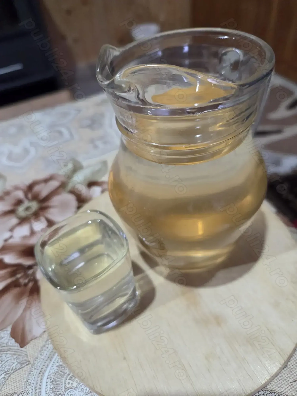 Vând țuică de pruna