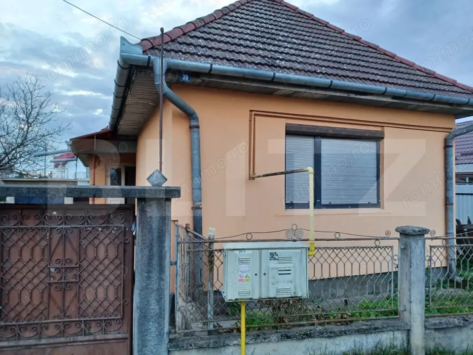 Casă cu teren 645 mp în Santana de Mureș – 107 mp utili
