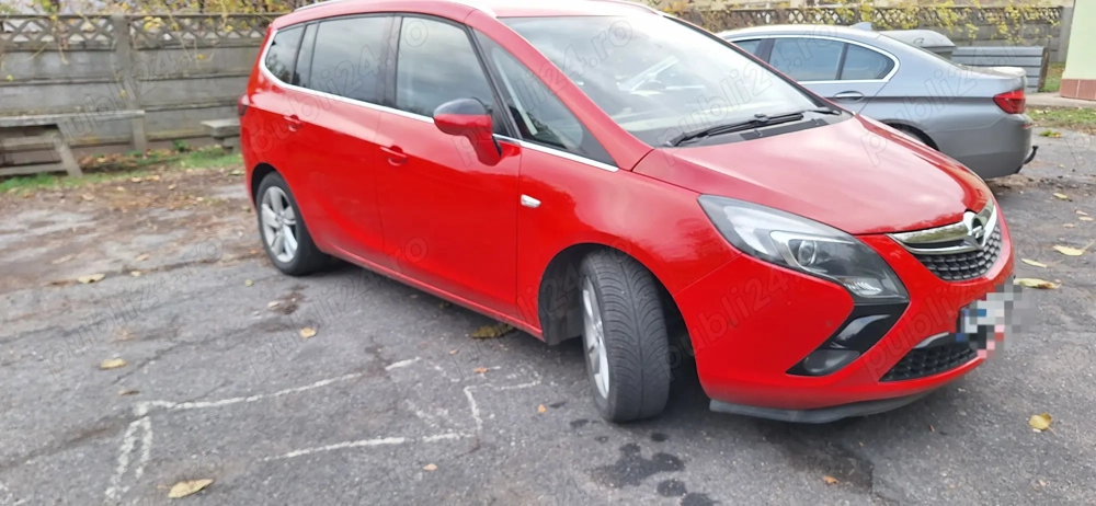 Opel Zafira Tourer 2016