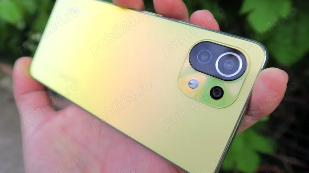 Telefon mobil Xiaomi Mi 11 Lite 5G Citrus Yellow, NOU, SIGILAT, în cutia originală