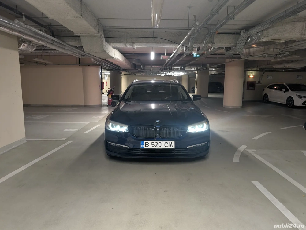 BMW G31 2019 520D Xdrive Panoramic