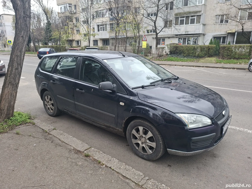 Vând Ford Focus 1 6 Diesel 