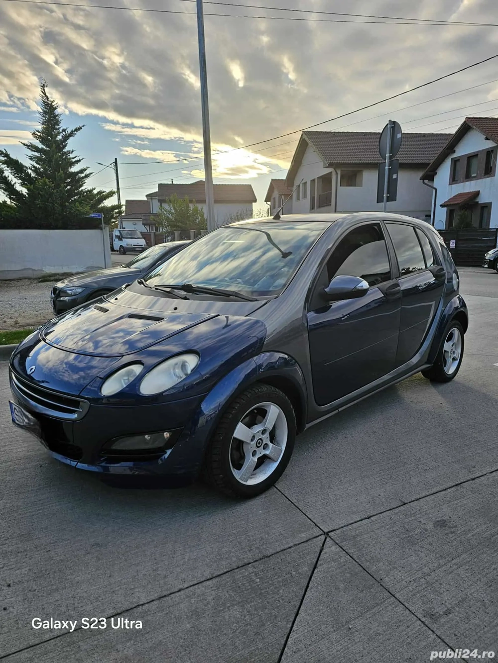Vând Smart FourFour 1.1 benzina 