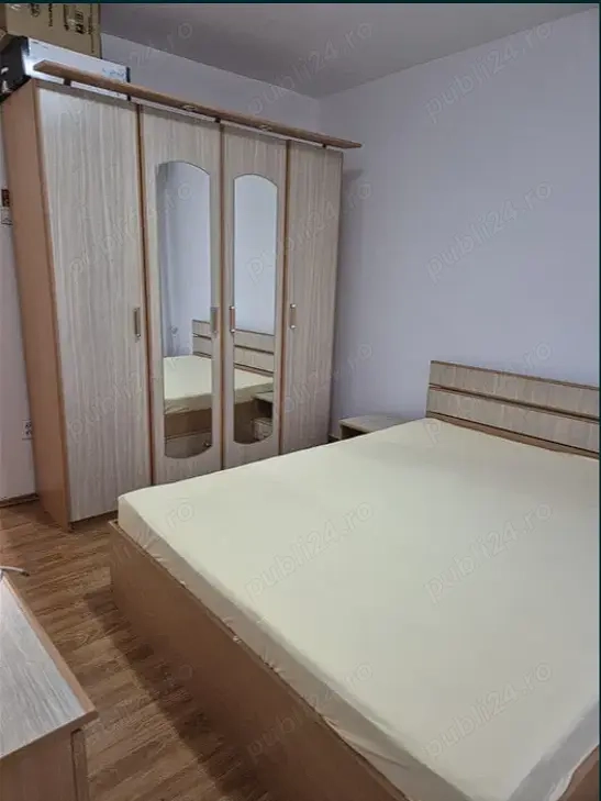 Gorjului apartament 2 camere decomandat. Centrala proprie