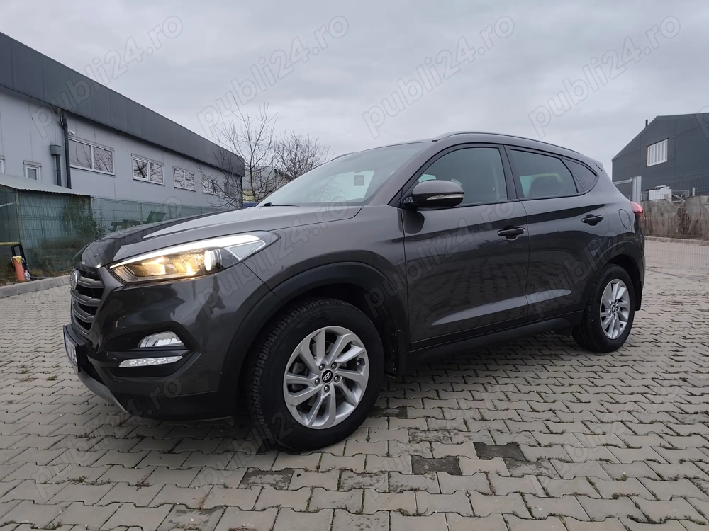 Hyundai Tucson 1.6 benzina, an 2018, 106.465 km reali, istoric reprezentanta !!!