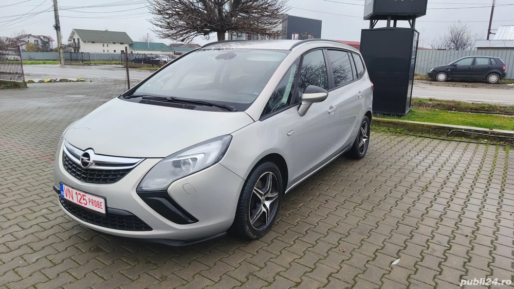 Opel Zafira 7 locuri 2.0 l*136 cp*E 5