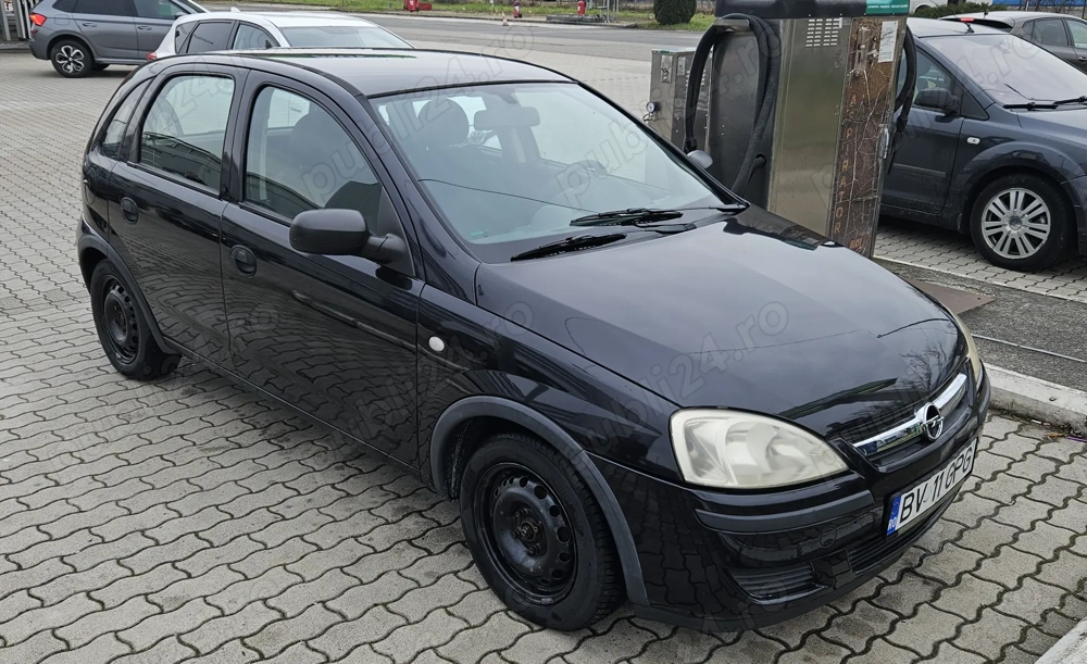 Opel Corsa   5 uși   Diesel   146.000 km   2005
